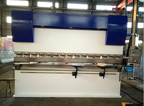 WC67Y-125T4000數(shù)控折彎機(jī)E200PS